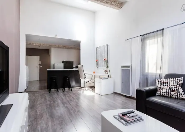T2 Saint-Anne - Air Rental
